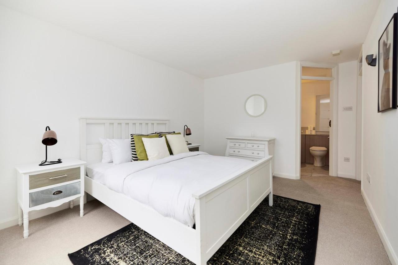The London Nest - Trendy 3Bdr House Apartment Bagian luar foto
