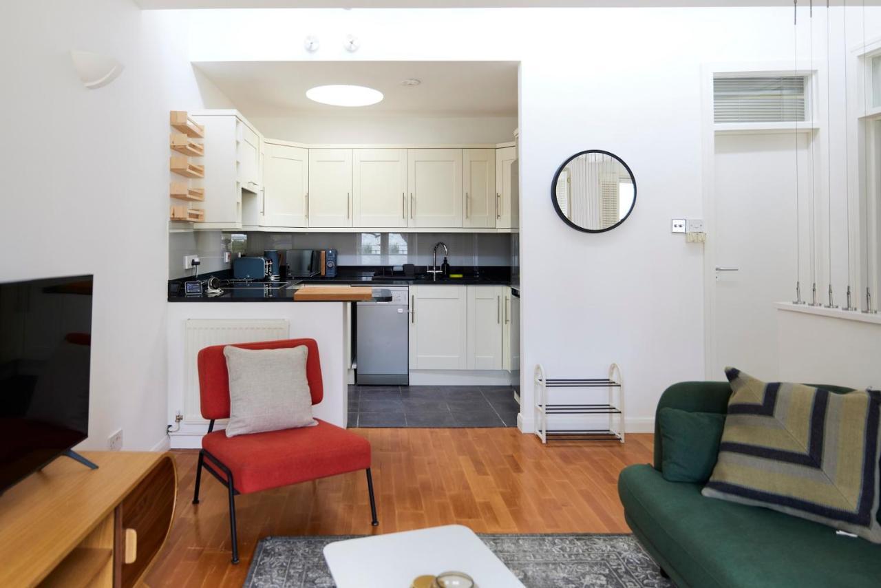 The London Nest - Trendy 3Bdr House Apartment Bagian luar foto